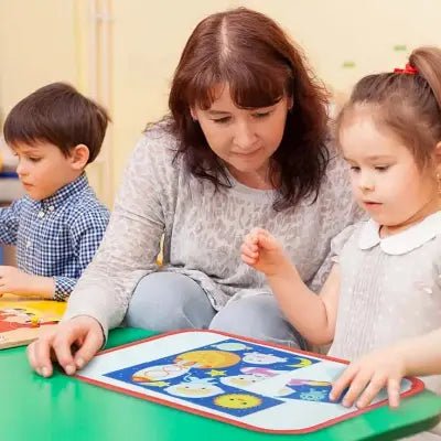 Tableau d'Activité Montessori - MontessoriBoard™ - Planète - L'espace bébé